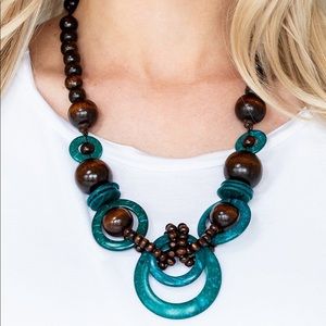 ❤️‍🔥5/$25❤️‍🔥 Boardwalk Party Blue Necklace